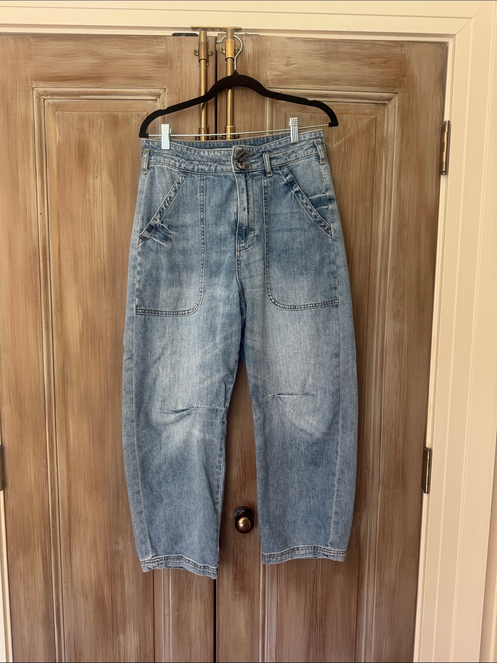 Pilcro Light Blue Cropped Ankle Jeans